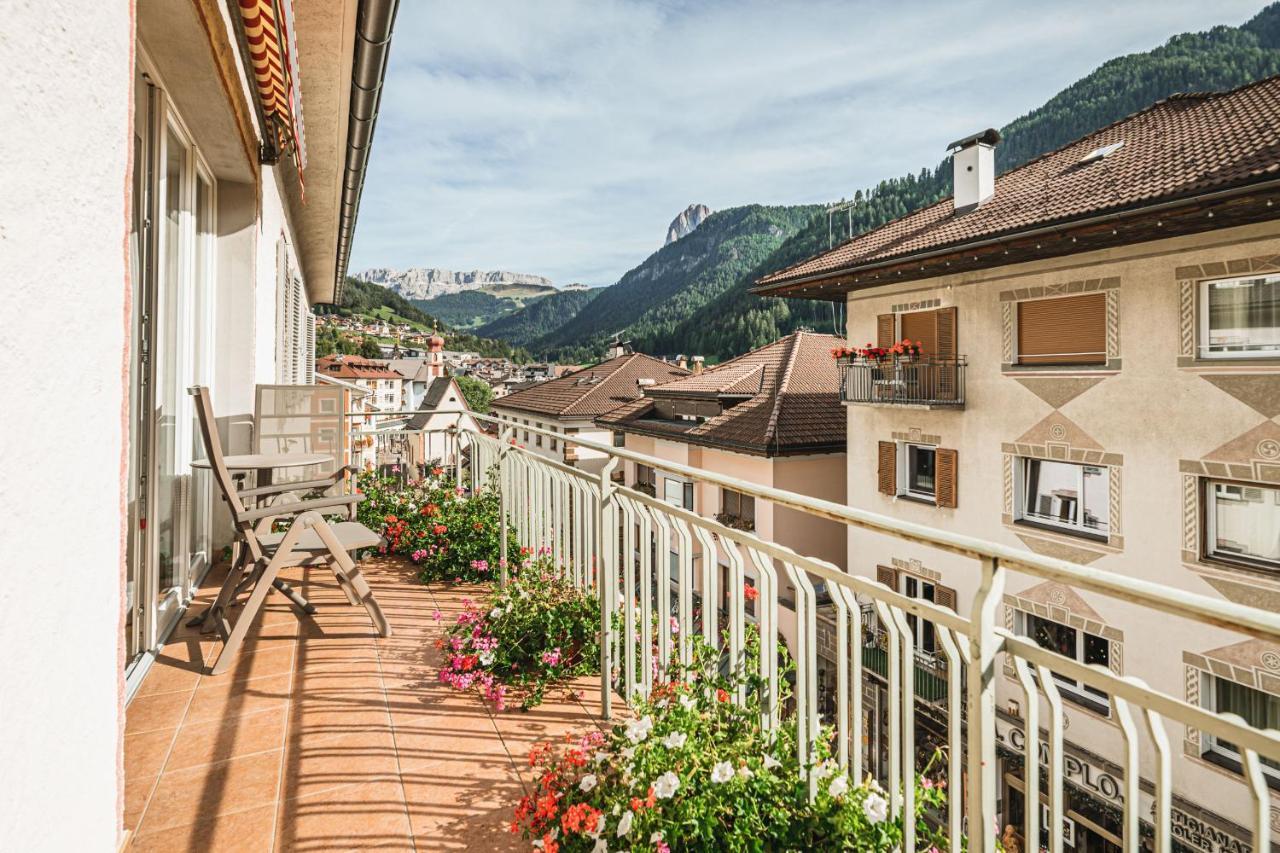 Aquila Dolomites Residence โอติเซ ภายนอก รูปภาพ