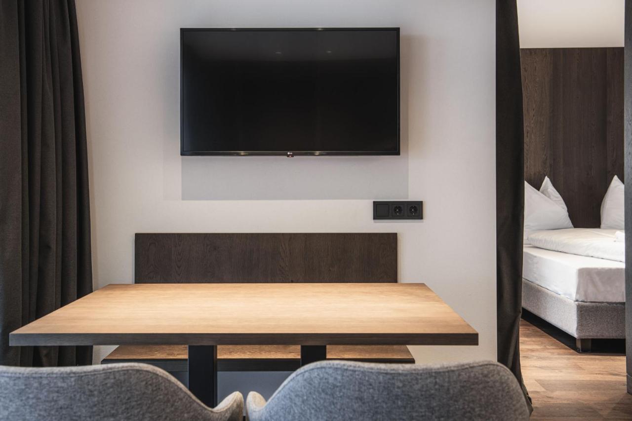 Aquila Dolomites Residence โอติเซ ภายนอก รูปภาพ